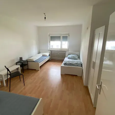 Monteur- Und Ferienunterkunft Mannheim-vogelstang